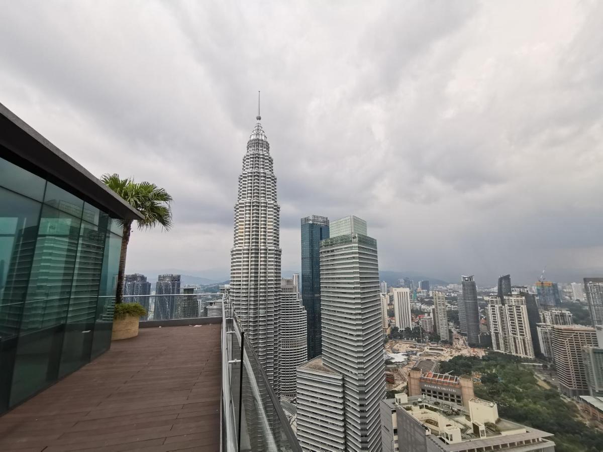Sky Suites Klcc By Autumn Suites Premium Stay Kuala Lumpur Exteriör bild