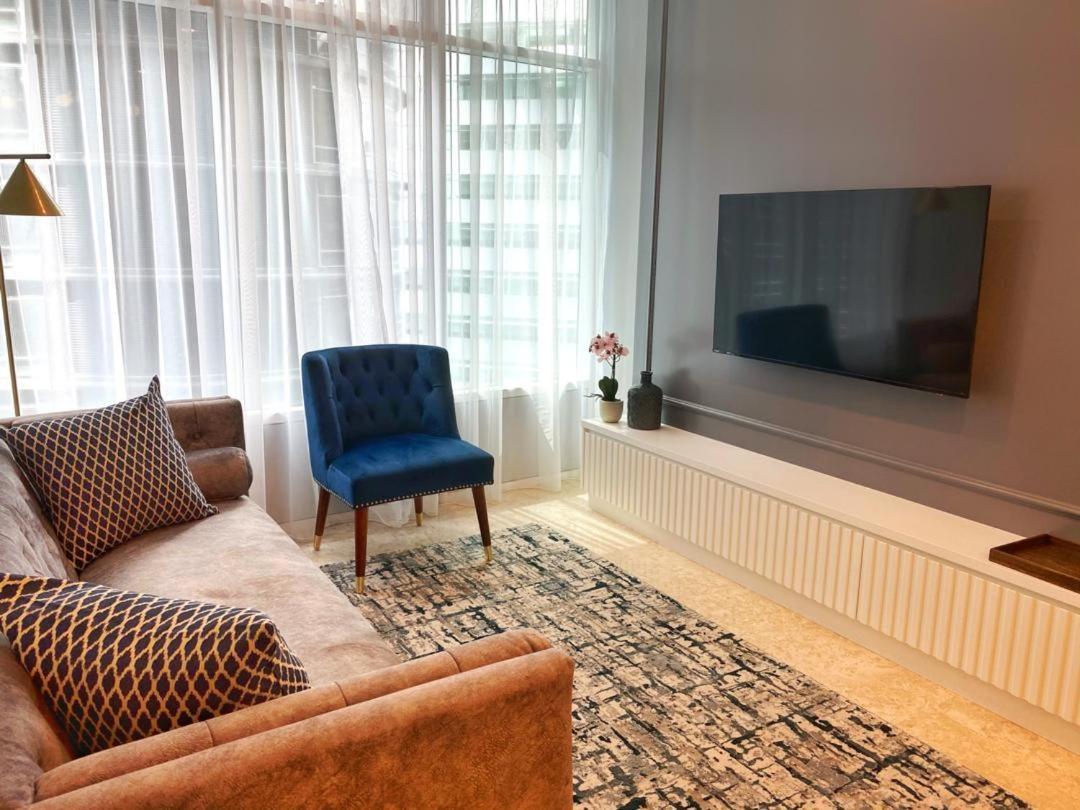 Sky Suites Klcc By Autumn Suites Premium Stay Kuala Lumpur Exteriör bild