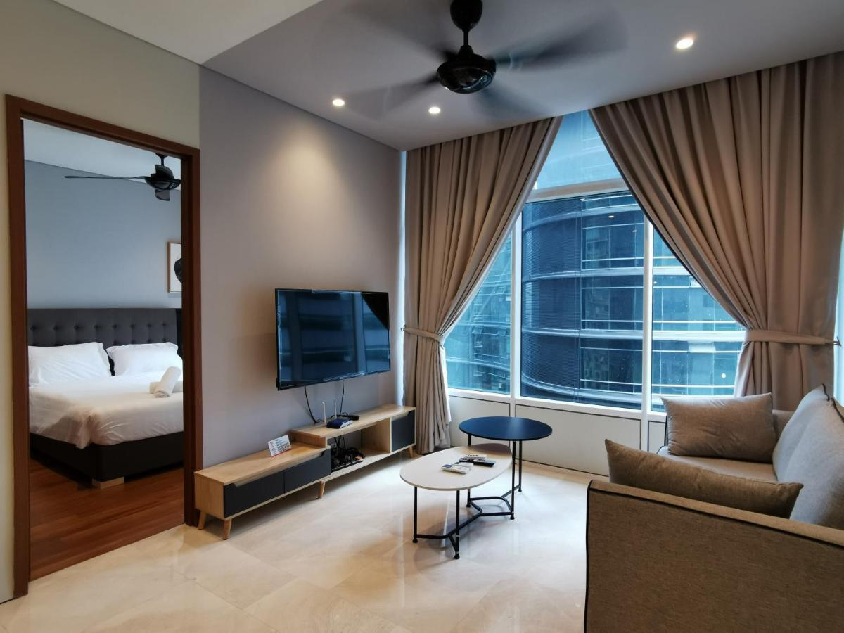 Sky Suites Klcc By Autumn Suites Premium Stay Kuala Lumpur Exteriör bild