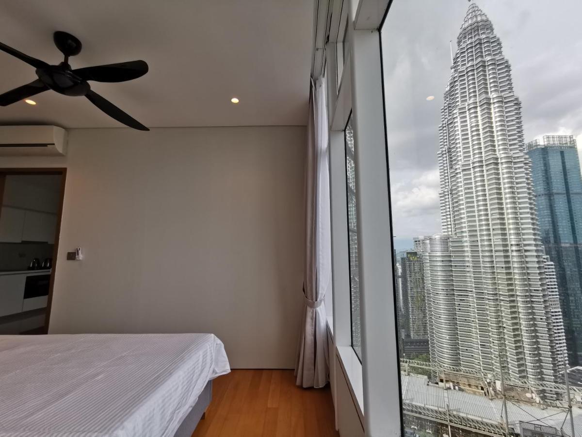 Sky Suites Klcc By Autumn Suites Premium Stay Kuala Lumpur Exteriör bild